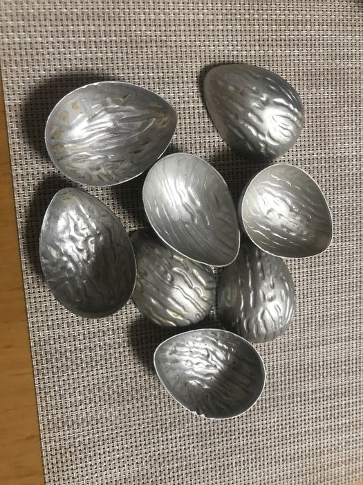 Горішки форми мигдаль