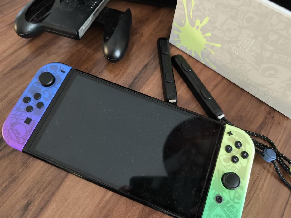Konsola  Nintendo switch OLED 64GB microSD
