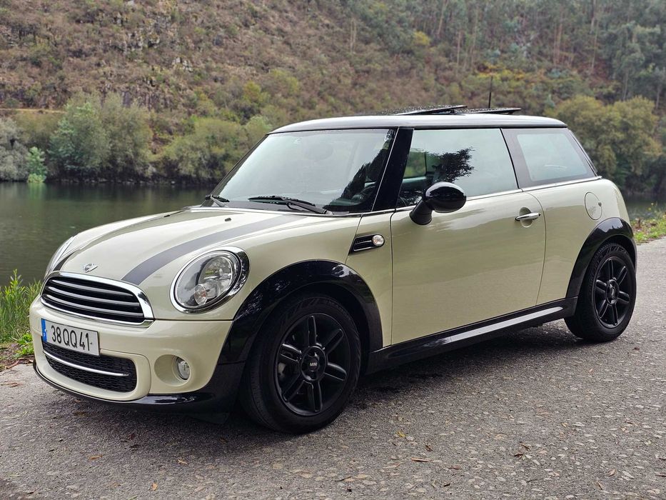 Mini Cooper D 1.6 - Full Extras64288278010626121