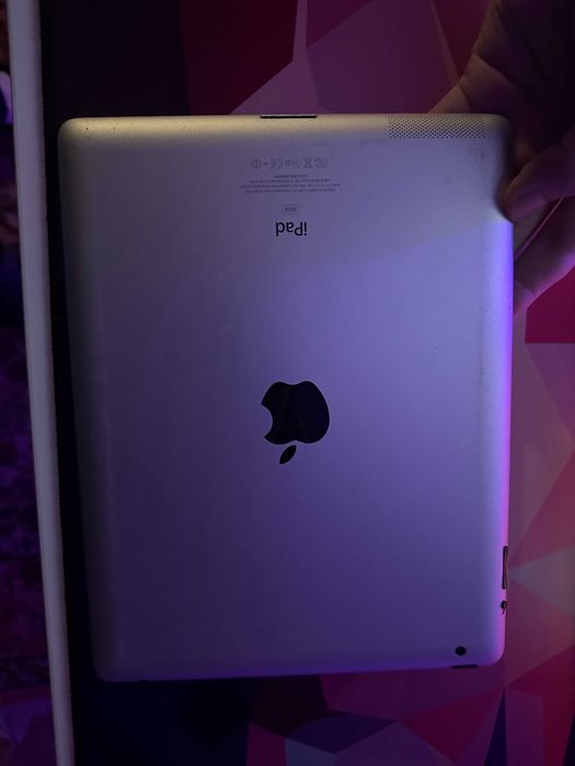 IPad 2 (поломаний екран)