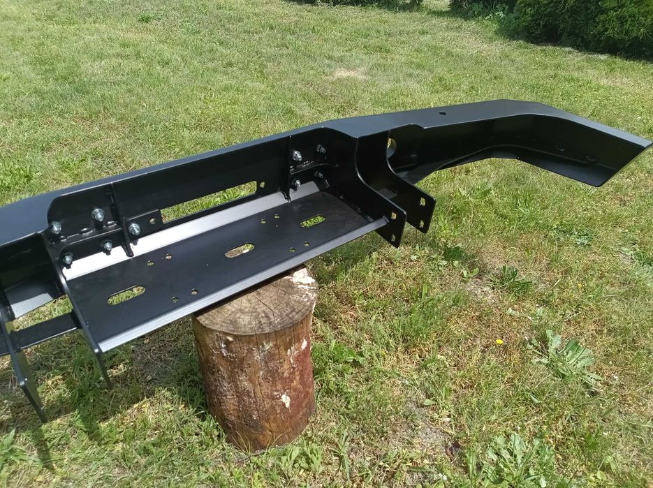 Zderzak przedni Land Rover Discovery 2