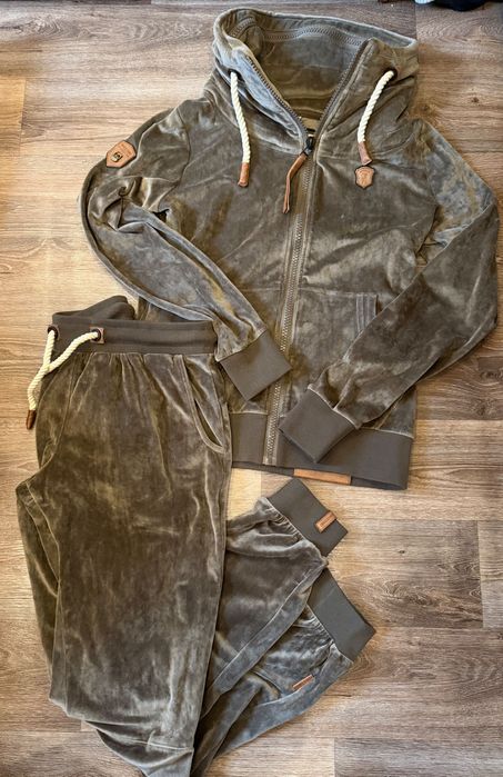 Костюми фірмові (німецькі) Naketano