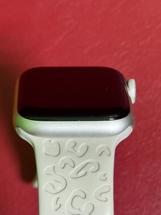 Apple Watch SE 2-gen 40mm Акб 78% Состояние хорошее.