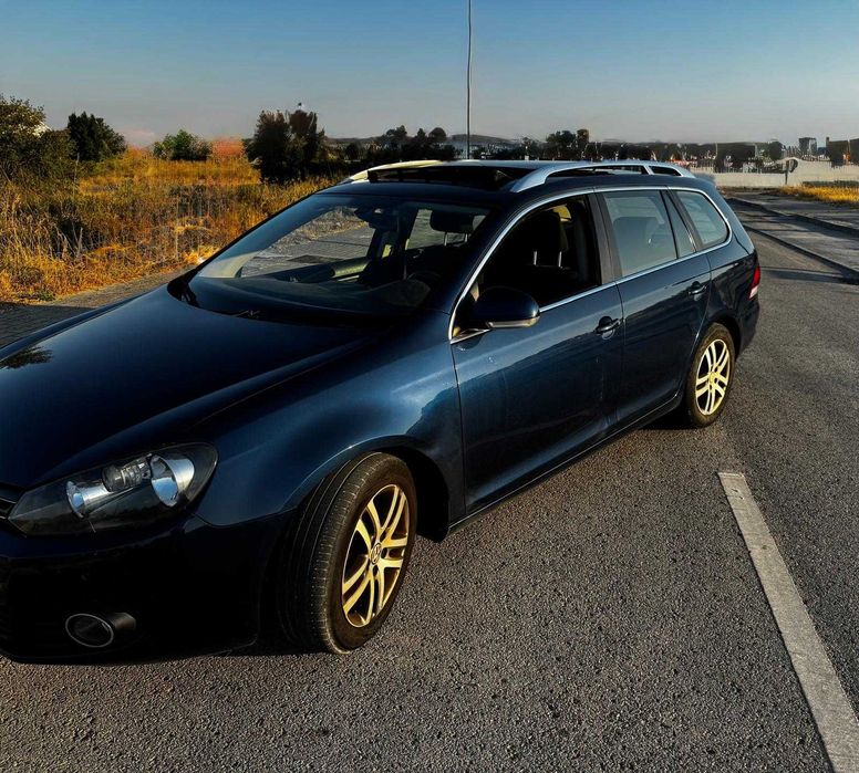 VOLKSWAGEN Golf VI Variant 1.6 TDI Confortline