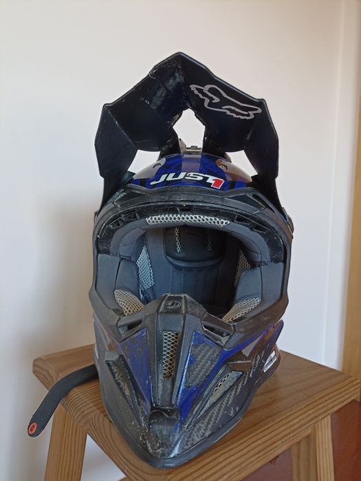 Capacete Just 1 J 12 comp