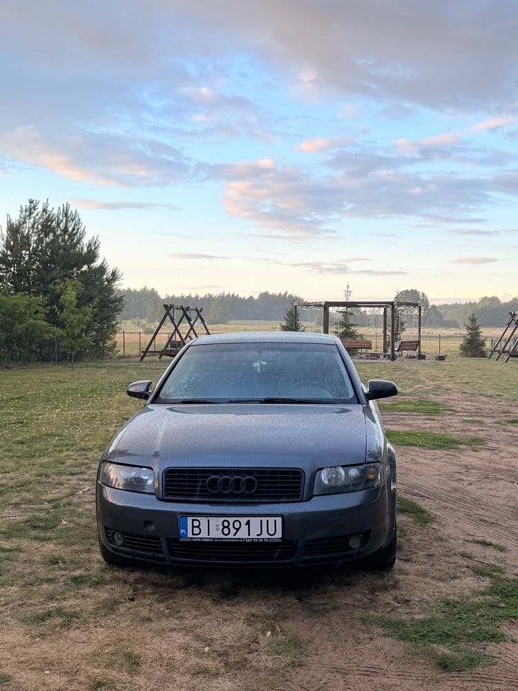 Audi A4 Limousine 2