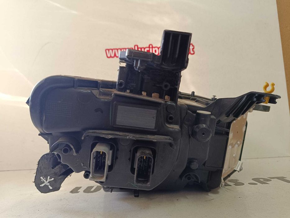 Otica Esquerda Peugeot 308 III Led | 123863