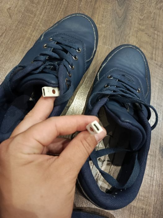 Sneakersy / buty sportowe adidasy ledowe