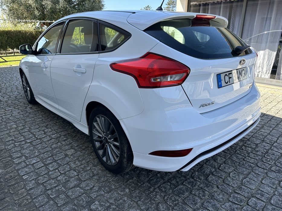 Ford focus 1.0 st-line