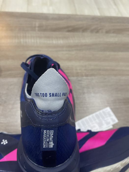 Sapatilhas adizero novas