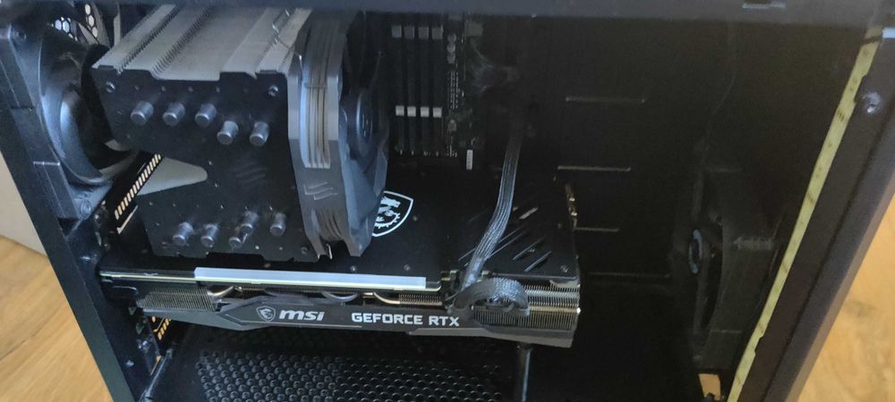 x-kom G4M3R 500 R5-5600X/32GB/RTX3070