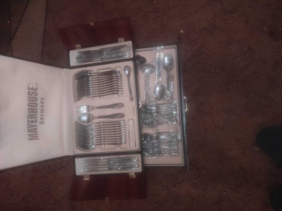 Столовый набор 72 персоны