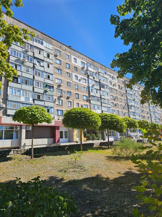 Продаж 3-кімнатної  квартири в центрі міста