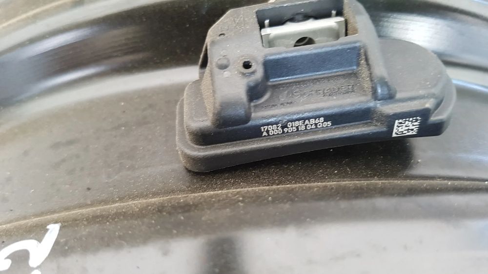 felgi czujniki tmps mercedes 5x112 et49 6,5jx16 mercedes a b c kalssa
