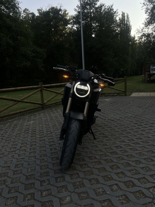 Mota Honda CB650R 2023 (35Kw) Carta A2