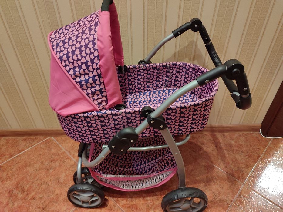 Іграшкова коляска