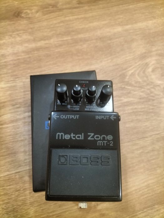 boss metalzone 30 aniversario