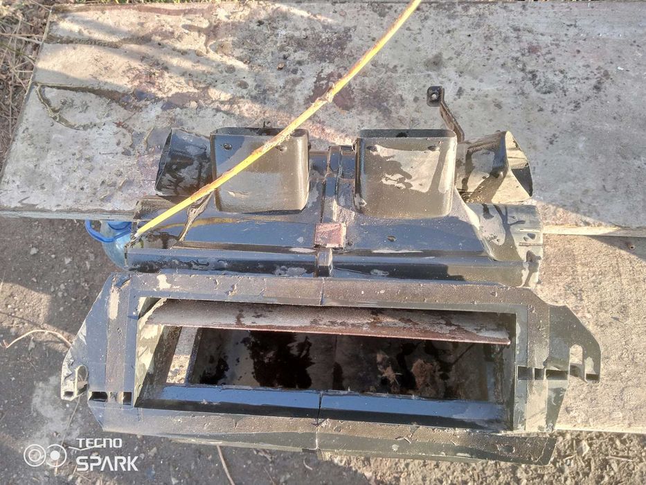 Форд Эскорт МК3 93г.в.радиато печки.