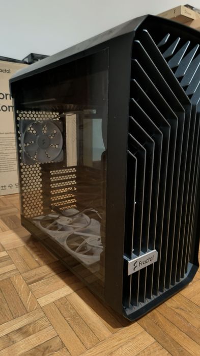 Fractal Design Torrent Compact RGB