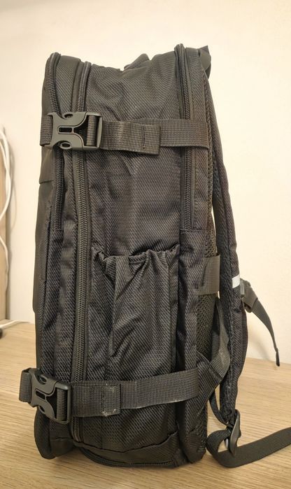 Mochila de viagem preta