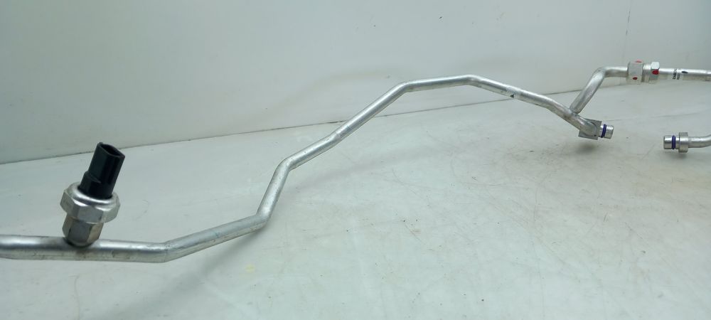 Tubo AC NISSAN Leaf EV (ZE1)