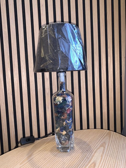 Candeeiro garrafa Rum Santa Teresa Venezuelano  peça única