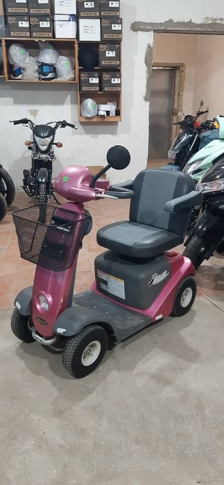 Електроскутер Serio для людей з обмеженими фізичними можливостями