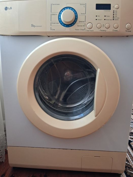 Пральна машина LG