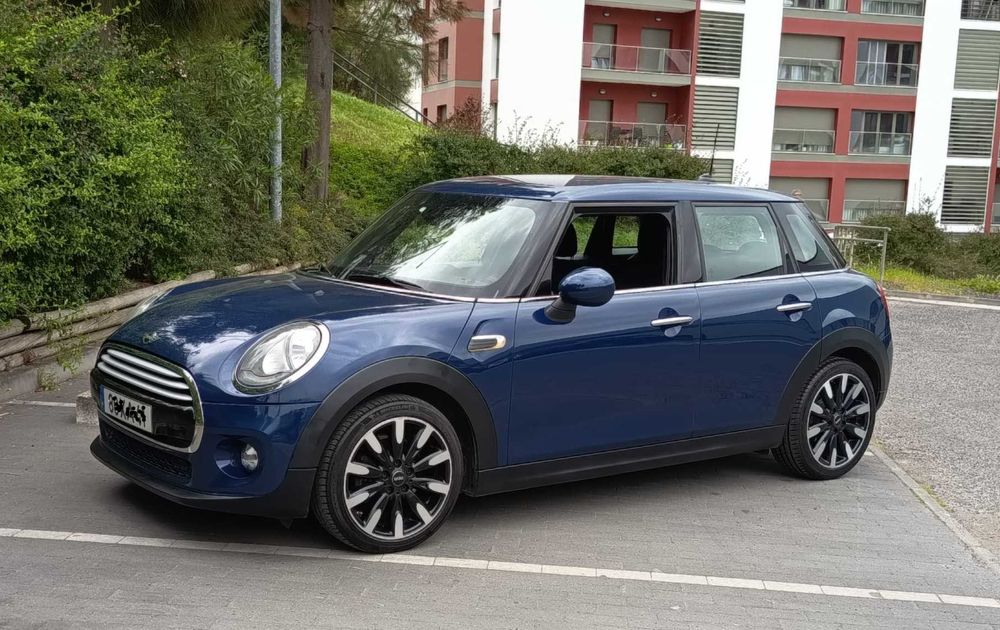 Mini Cooper D 1.5 Manual Gasoleo 2015 — photo 2