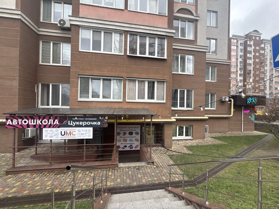 Оренда частина комерційного приміщення ЖК Петрівський квартал