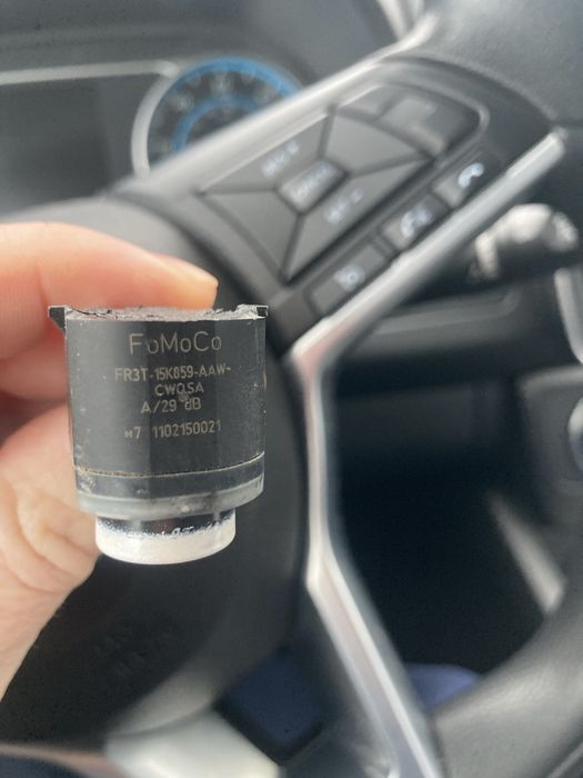 передній датчик парктроніку на форд едж