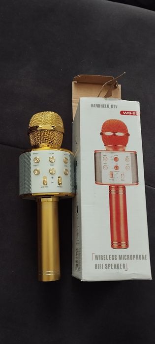 Złoty mikrofon nowy w pudełku