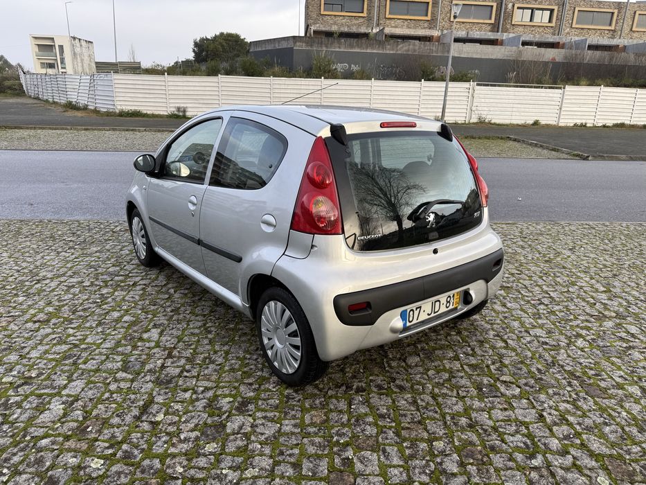 Peugeot 107 1.0 Gasolina