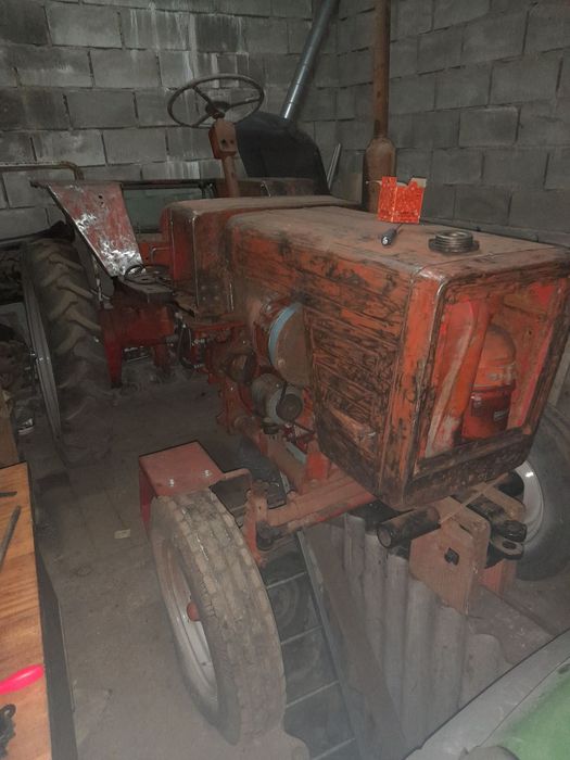 Продам трактор т 25