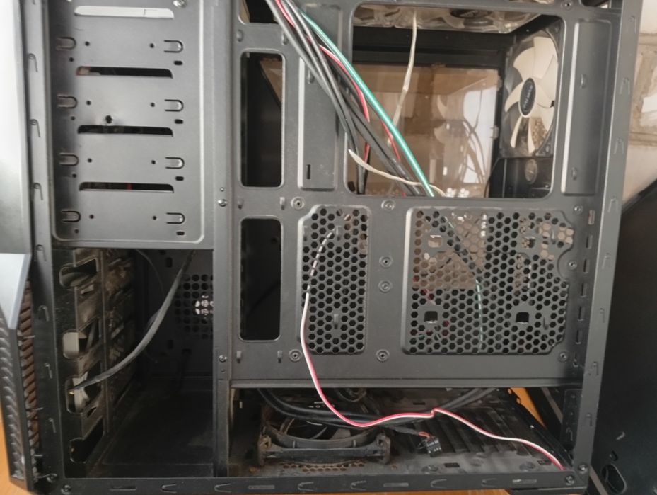 Корпус системного блока Zalman Z11 Plus с вентиляторами