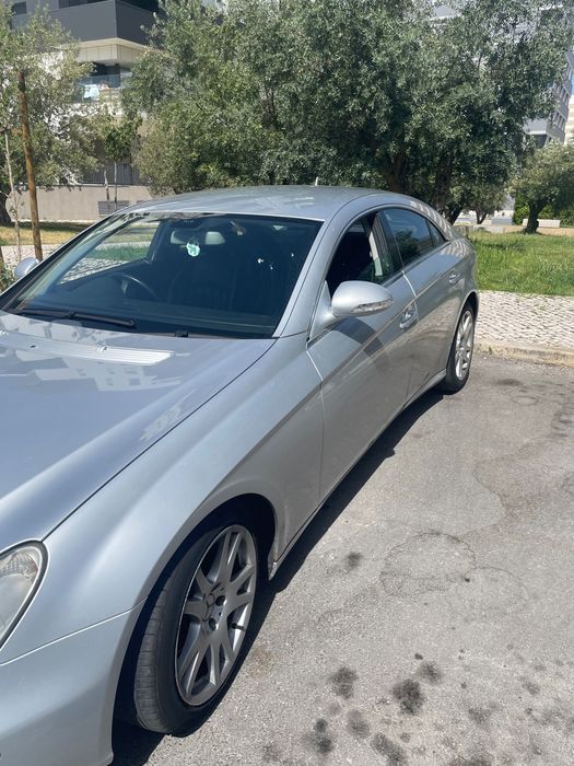 Mercedes-Benz 320 — fotografia 5