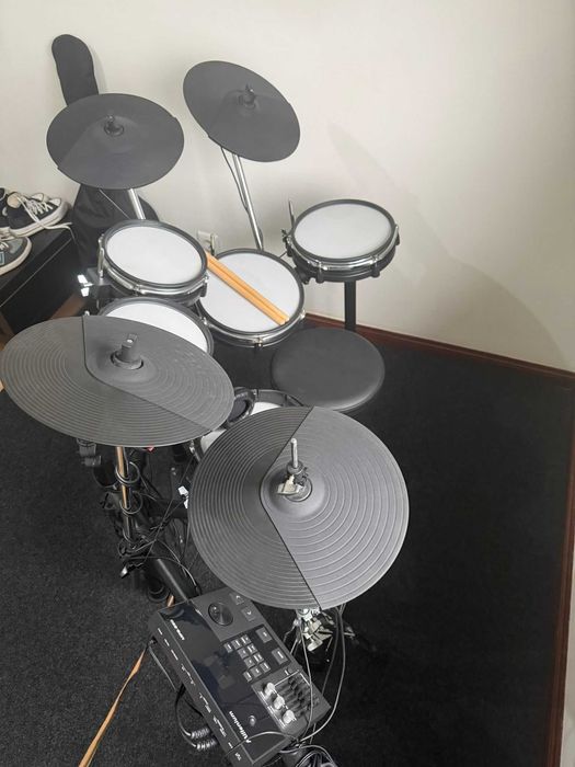 VENDO - Bateria Elétrica Millenium MPS 850 + Banco