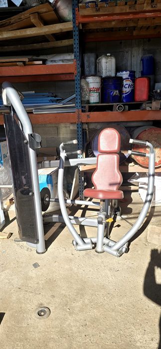 Maquina ginasio chest press Matrix