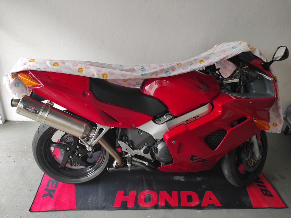 Vendo vfr 800 fi ...965240120