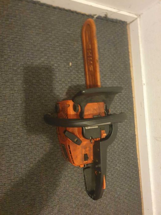 Pila Spalinowa Galeziowka Stihl 010 AV niestestowana