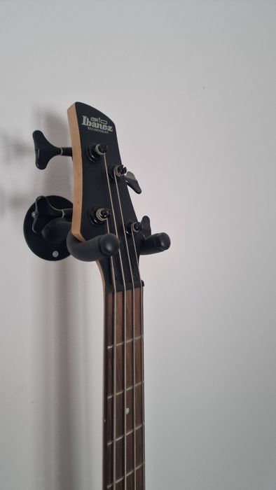 3 Gitary plus wzmaczniacz. Komplet