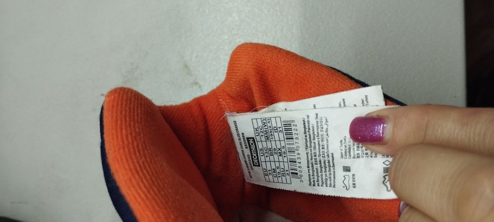 Decathlon. Waterproof взуття дитяче