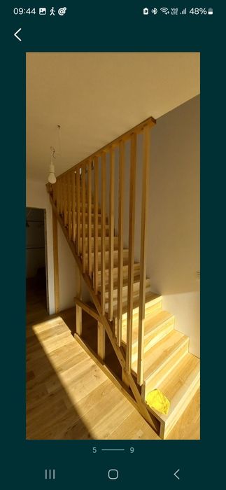 Balustrada drewniana z elementami stali