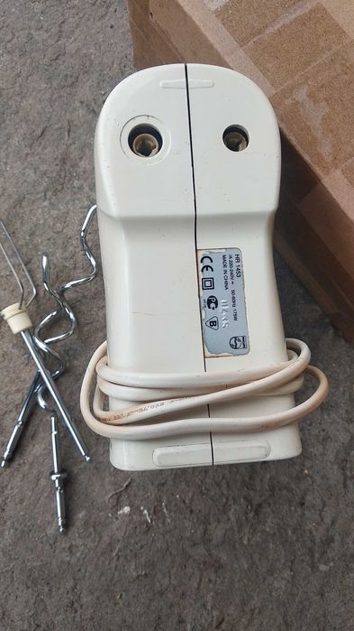 Міксер Phillips HR 1453