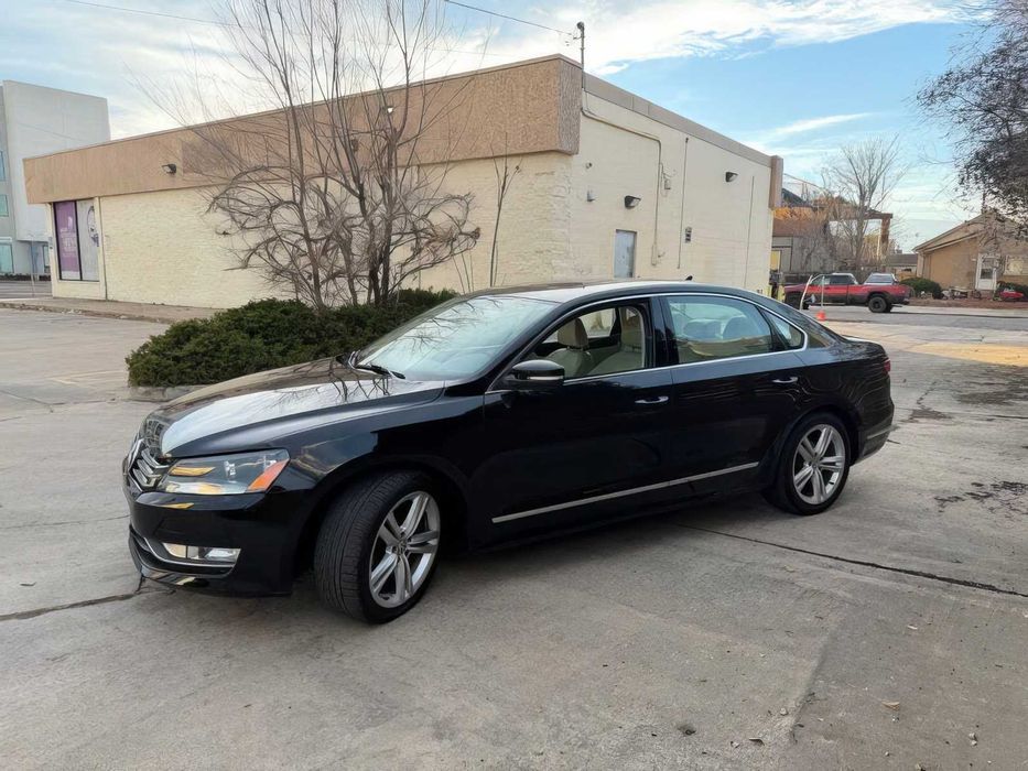 Volkswagen Passat      2014