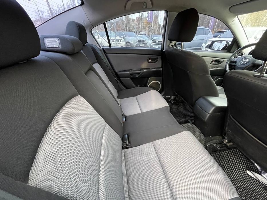 Mazda 3 №3858 (ВНЕСОК від 10%) Альянс Авто Кривий Ріг