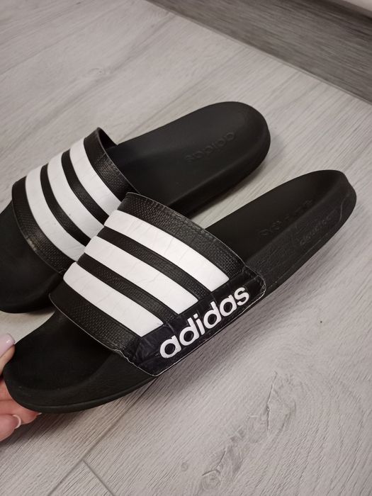Шльопанці Adidas