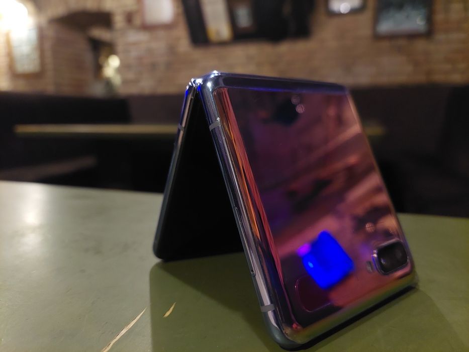 Samsung Galaxy Flip 256gb (SM-F700F)