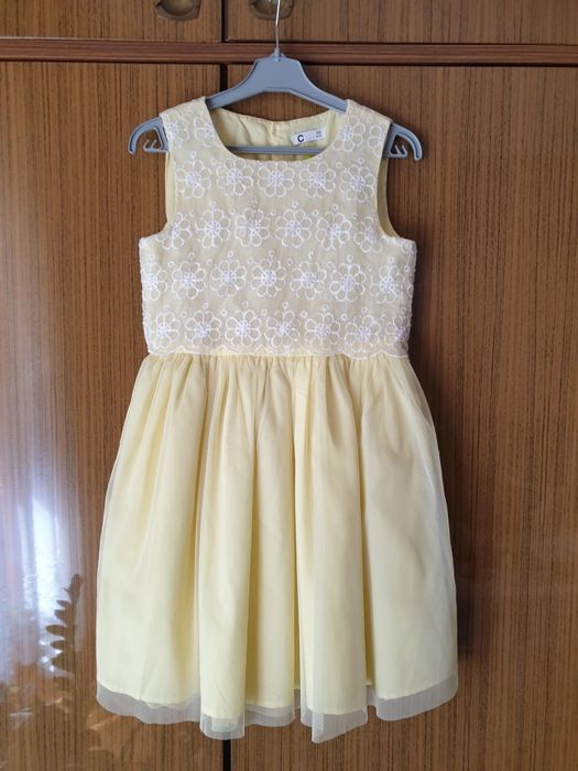 Sukienka C&A rozm 128