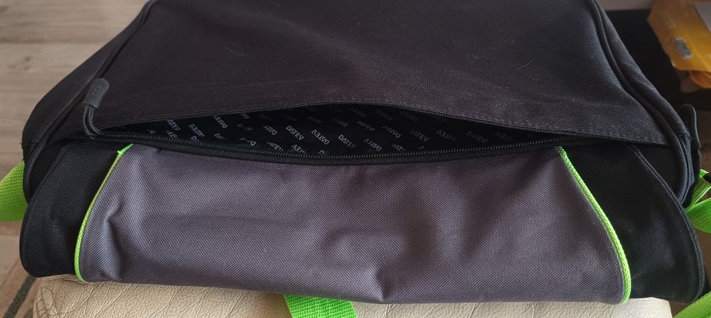 Nowa torba na laptopa 17" DATEV